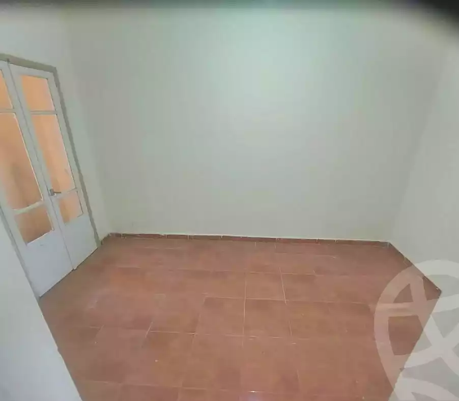 https://aqarmap.com.eg/ar/listing/7285302-for-sale-cairo-helwan-helwan-el-sharkeya-ismael-kamel-st