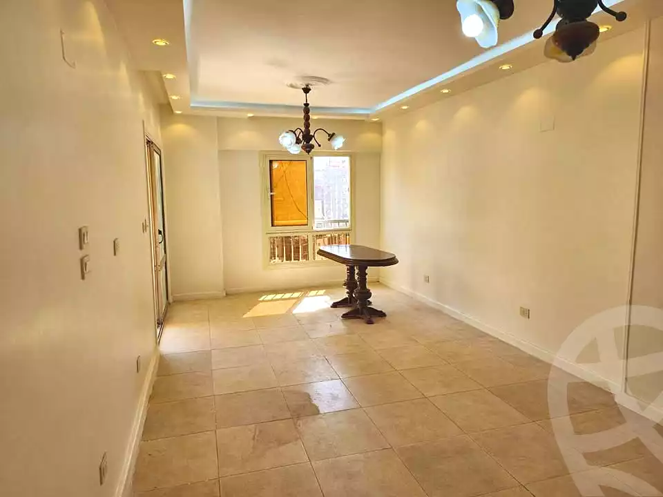 https://aqarmap.com.eg/ar/listing/7285306-for-sale-alexandria-sydy-bshr
