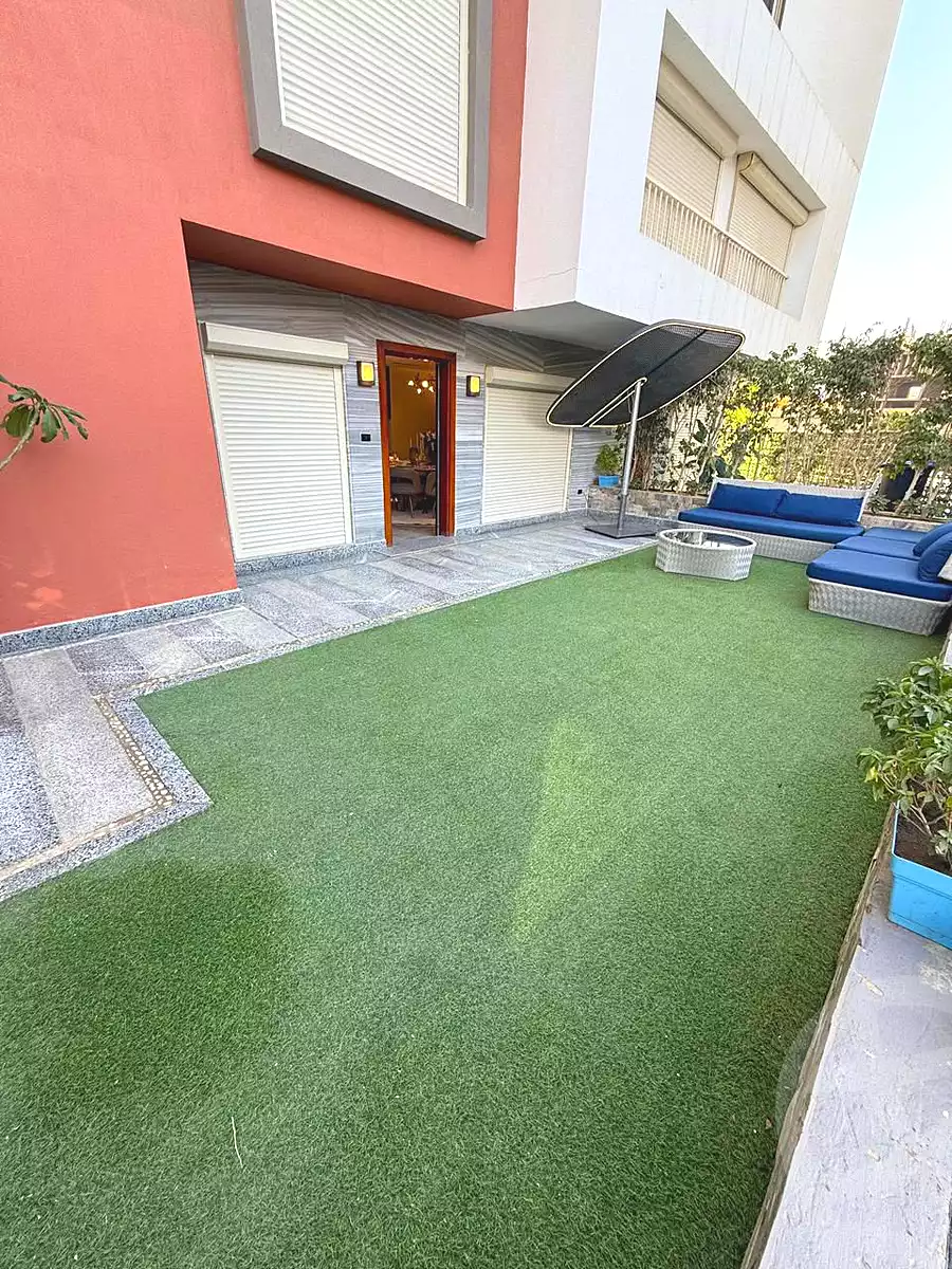 https://aqarmap.com.eg/en/listing/7285866-for-sale-cairo-new-cairo-compounds-ivoire-east-compound-pre