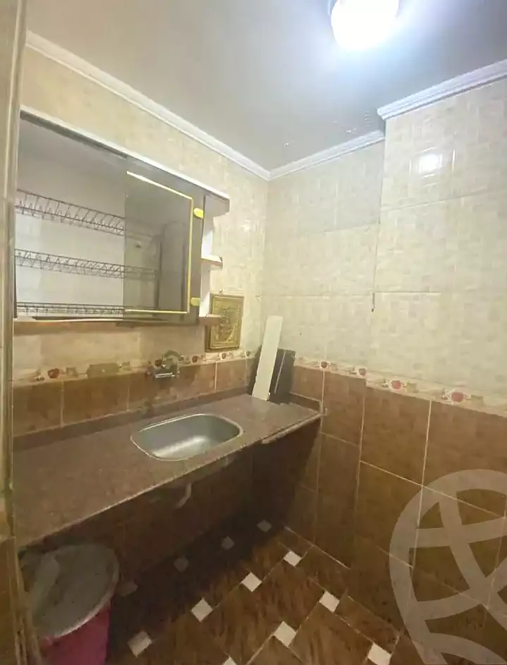 https://aqarmap.com.eg/ar/listing/7286129-for-rent-alexandria-fleming-la-vison-st