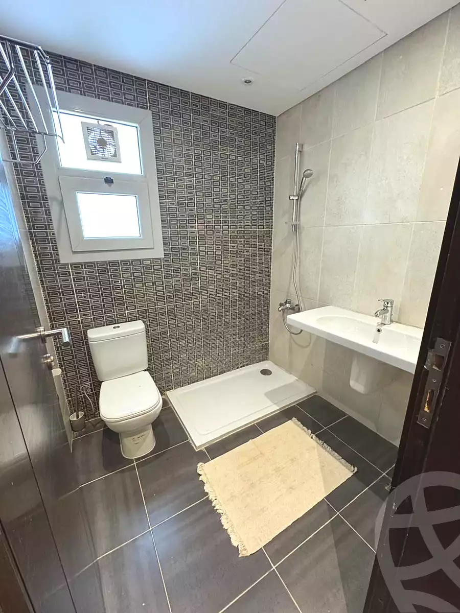 https://aqarmap.com.eg/en/listing/7286111-for-rent-cairo-new-cairo-compounds-cairo-festival-city-cairo-festival-city-mall-cfc-mall