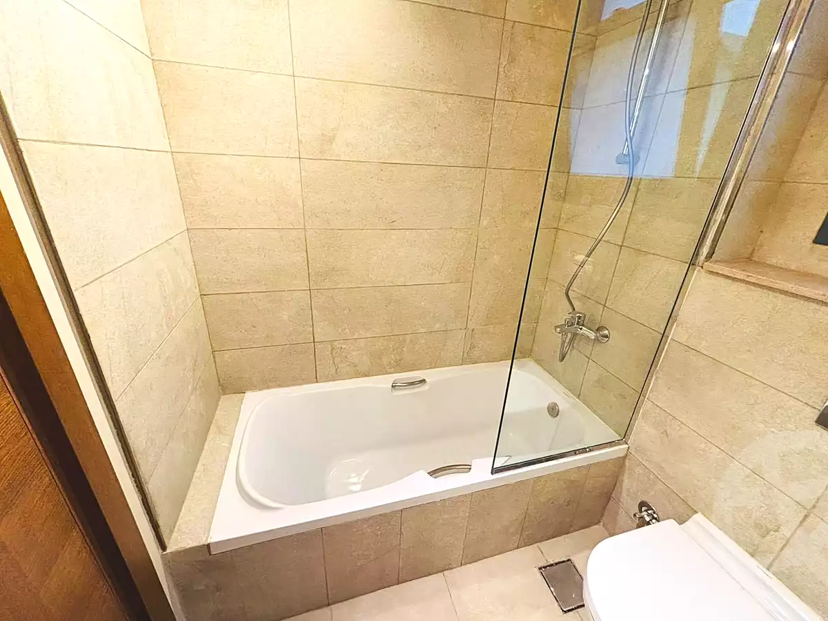 https://aqarmap.com.eg/ar/listing/7286187-for-rent-cairo-new-cairo-compounds-villette-vy-ryzydns-villette