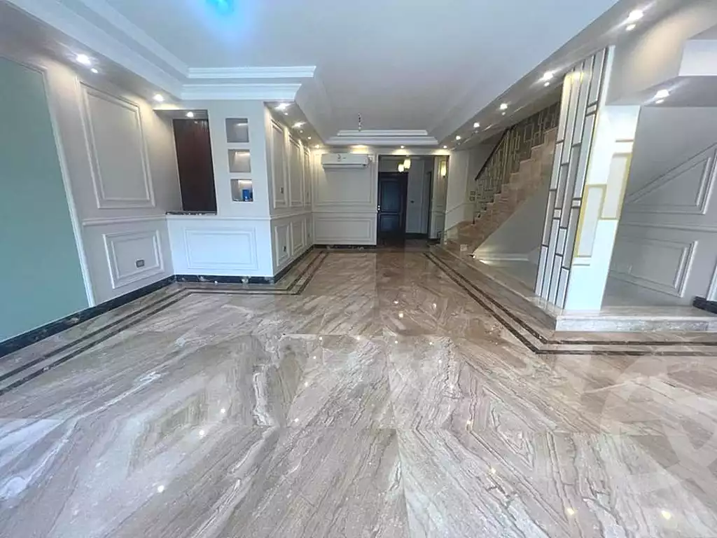 https://aqarmap.com.eg/en/listing/7286527-for-sale-cairo-new-cairo-compounds-mountain-view1-1-compound
