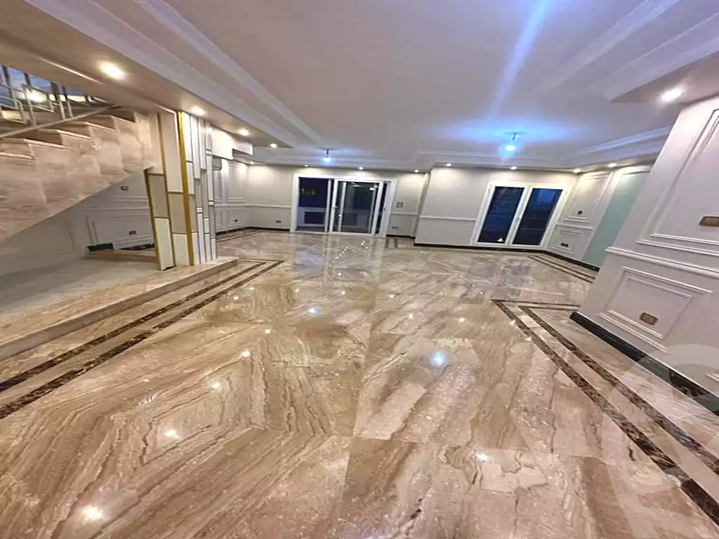 https://aqarmap.com.eg/en/listing/7286527-for-sale-cairo-new-cairo-compounds-mountain-view1-1-compound