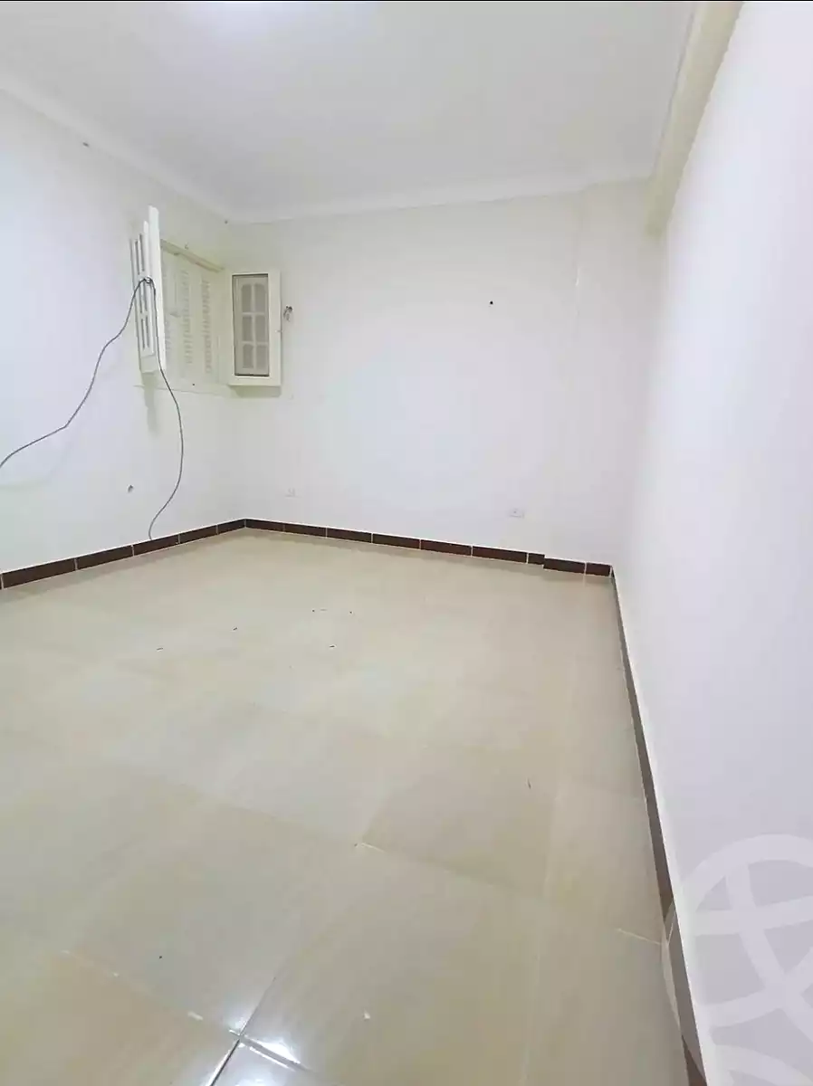 https://aqarmap.com.eg/en/listing/7286646-for-sale-alexandria-lsywf-el-falki