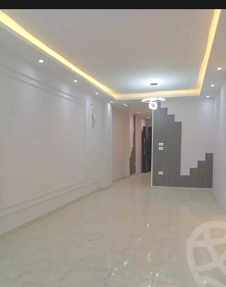 https://aqarmap.com.eg/ar/listing/7286660-for-sale-alexandria-sydy-bshr-sydy-bshr-bhry-ali-hipa-st