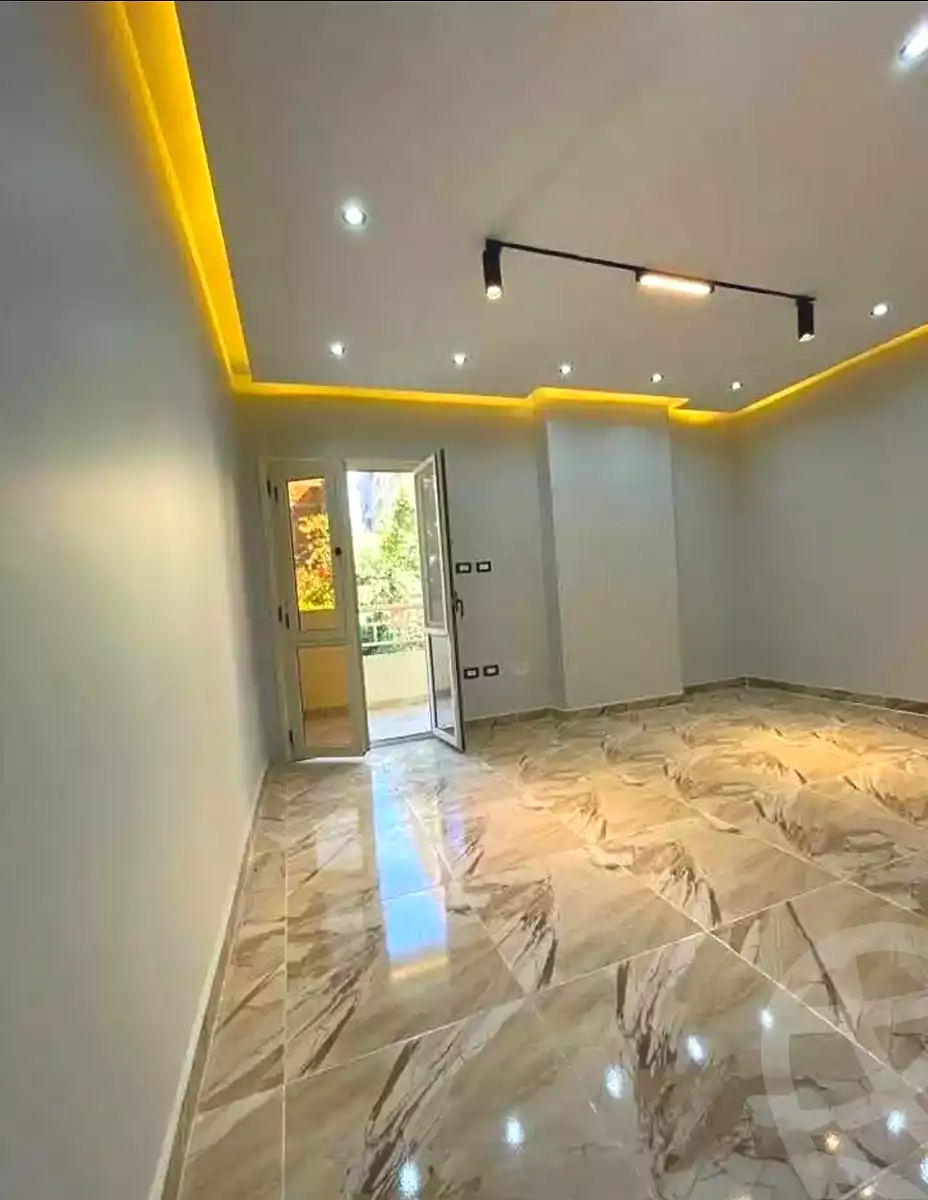 https://aqarmap.com.eg/ar/listing/7286698-for-sale-alexandria-al-agamy-lbytsh-bianchiii-el-bashwat-st