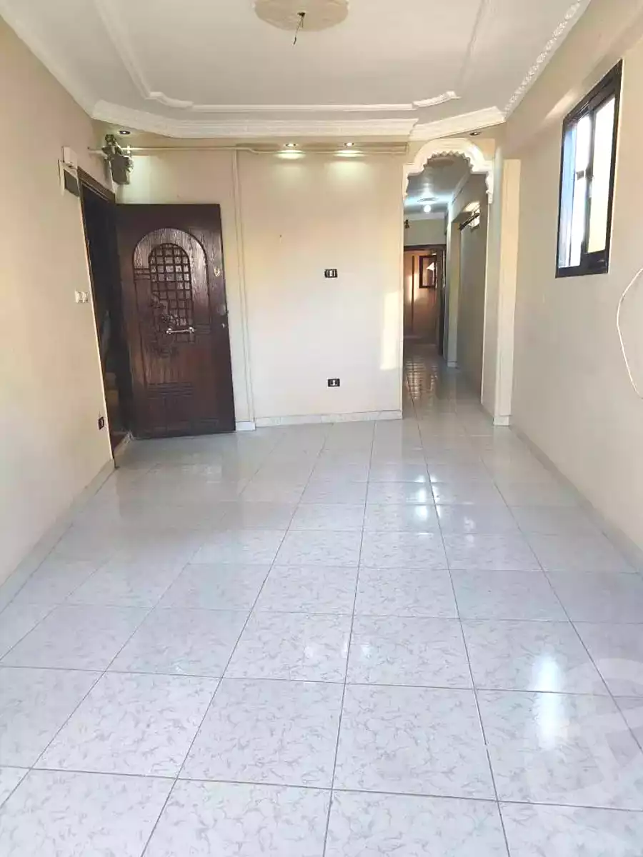 https://aqarmap.com.eg/en/listing/7286731-for-rent-alexandria-sydy-bshr