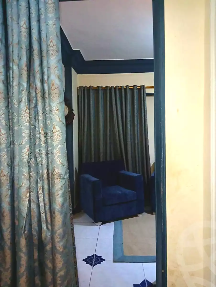 https://aqarmap.com.eg/en/listing/7287044-for-rent-cairo-6th-of-october-el-ahyaa-neighborhood-3rd-al-hay-al-thalith-st