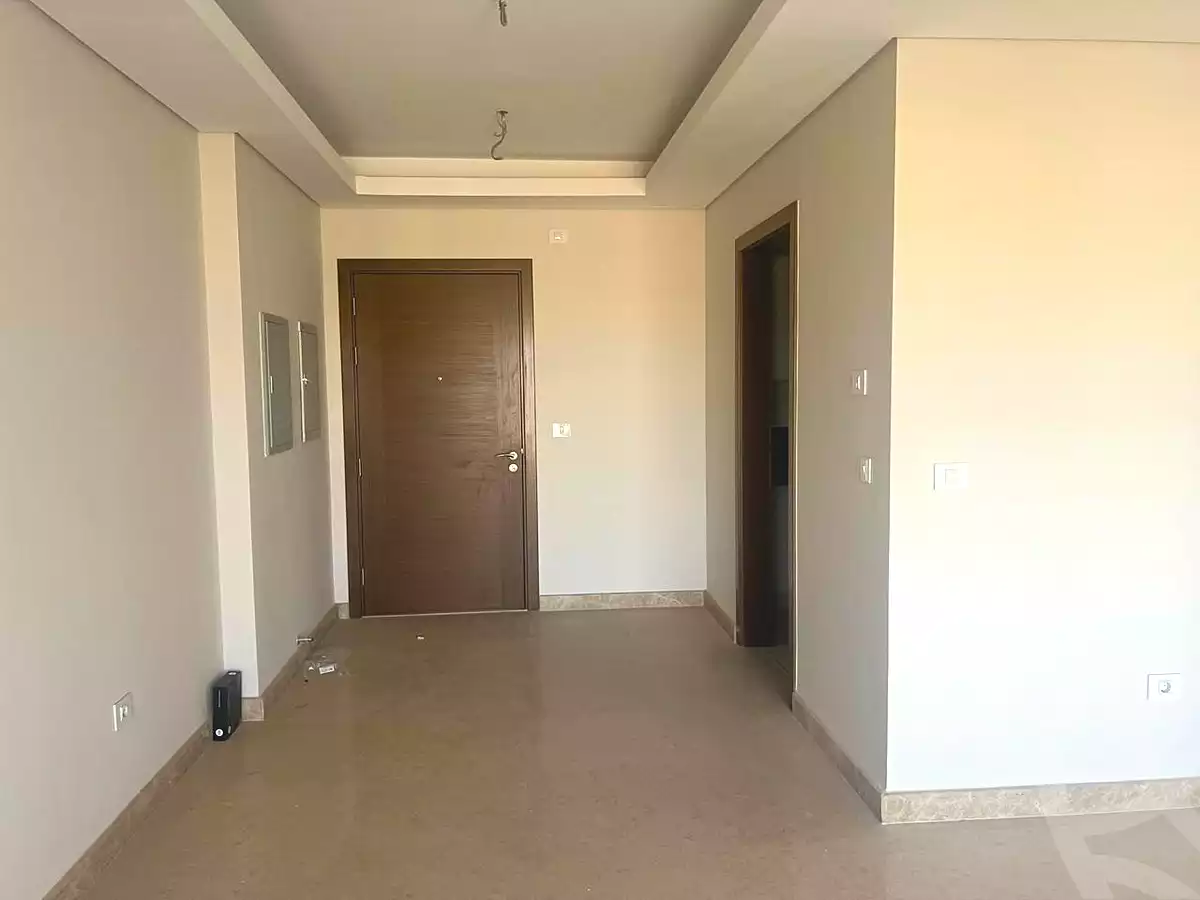 https://aqarmap.com.eg/ar/listing/7287207-for-sale-cairo-el-sheikh-zayed-city-compounds-zyd-wr-llttwyr-z-tower