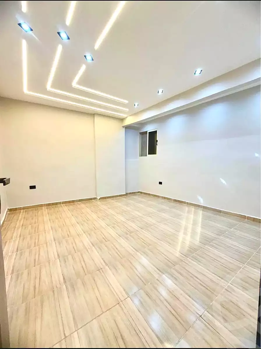 https://aqarmap.com.eg/ar/listing/7287256-for-sale-alexandria-el-asafra-l-sfr-bhry