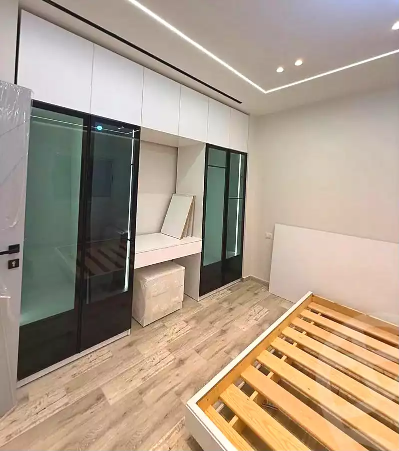 https://aqarmap.com.eg/ar/listing/7287542-for-sale-cairo-el-sheikh-zayed-city-compounds-zayed-heights-compound