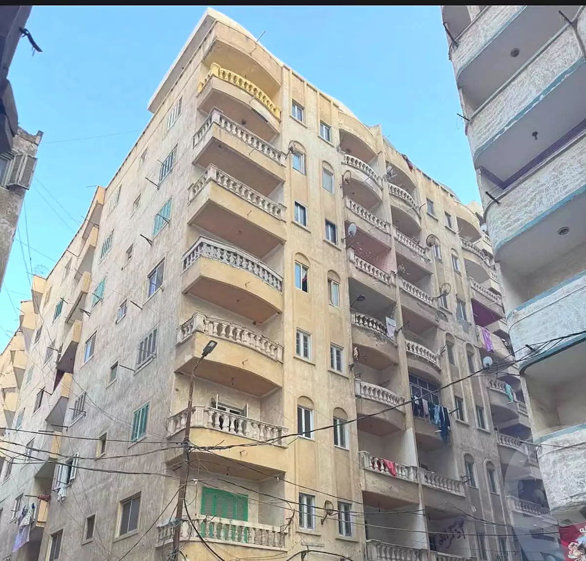 https://aqarmap.com.eg/ar/listing/7287555-for-sale-alexandria-al-agamy-el-hanouvel