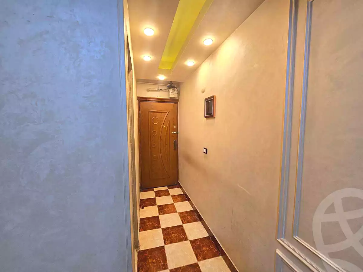 https://aqarmap.com.eg/en/listing/7287624-for-sale-alexandria-el-mandara-moritania-st