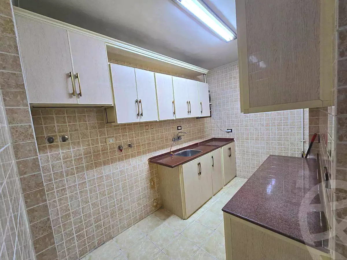 https://aqarmap.com.eg/en/listing/7287624-for-sale-alexandria-el-mandara-moritania-st