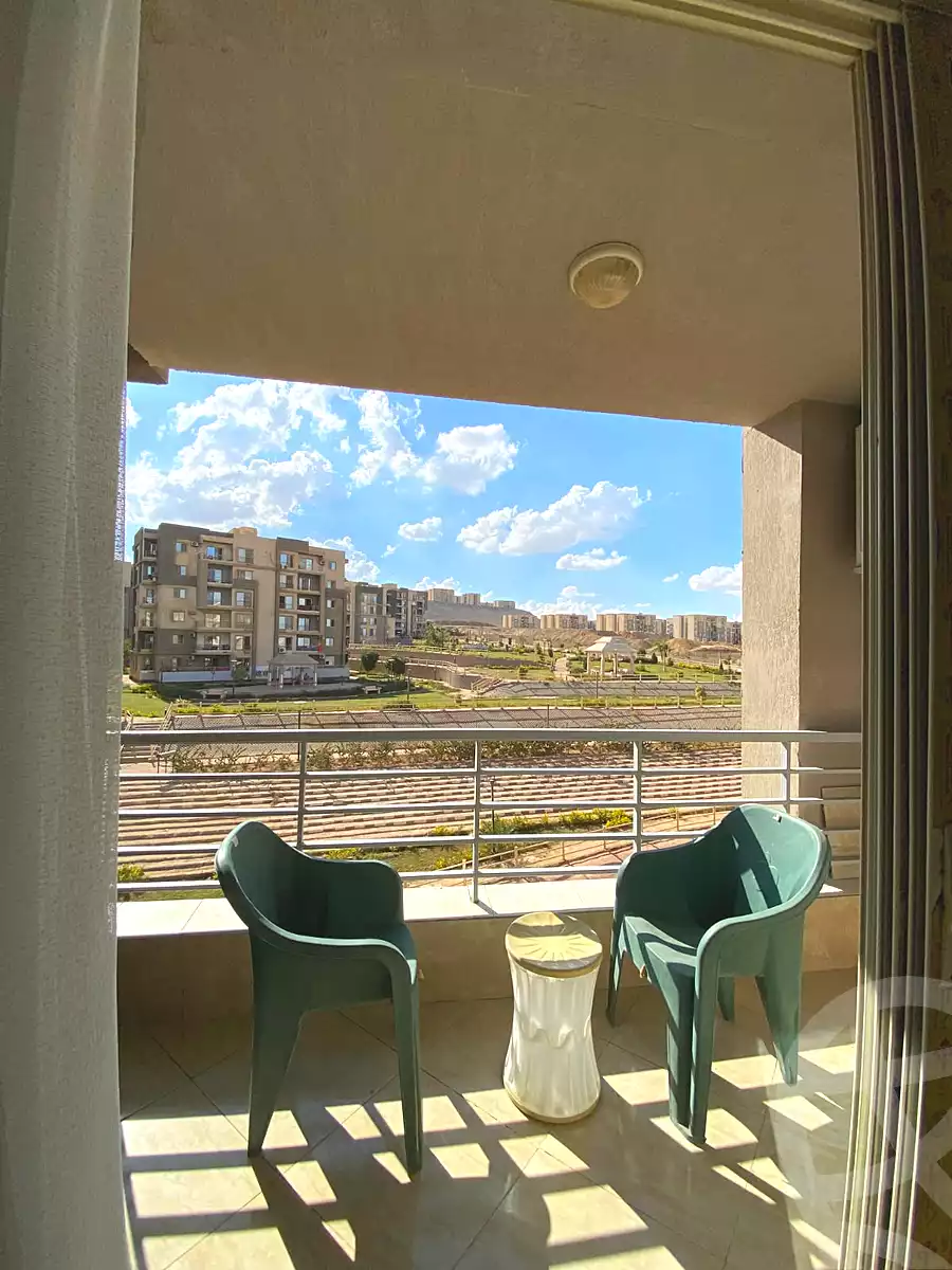https://aqarmap.com.eg/en/listing/7287654-for-rent-cairo-6th-of-october-hadaeq-october-compounds-dar-misr