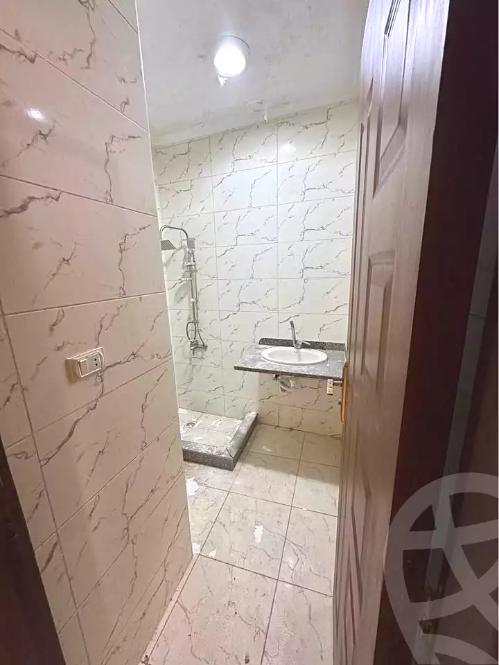 https://aqarmap.com.eg/ar/listing/7287756-for-sale-alexandria-al-agamy-el-hanouvel