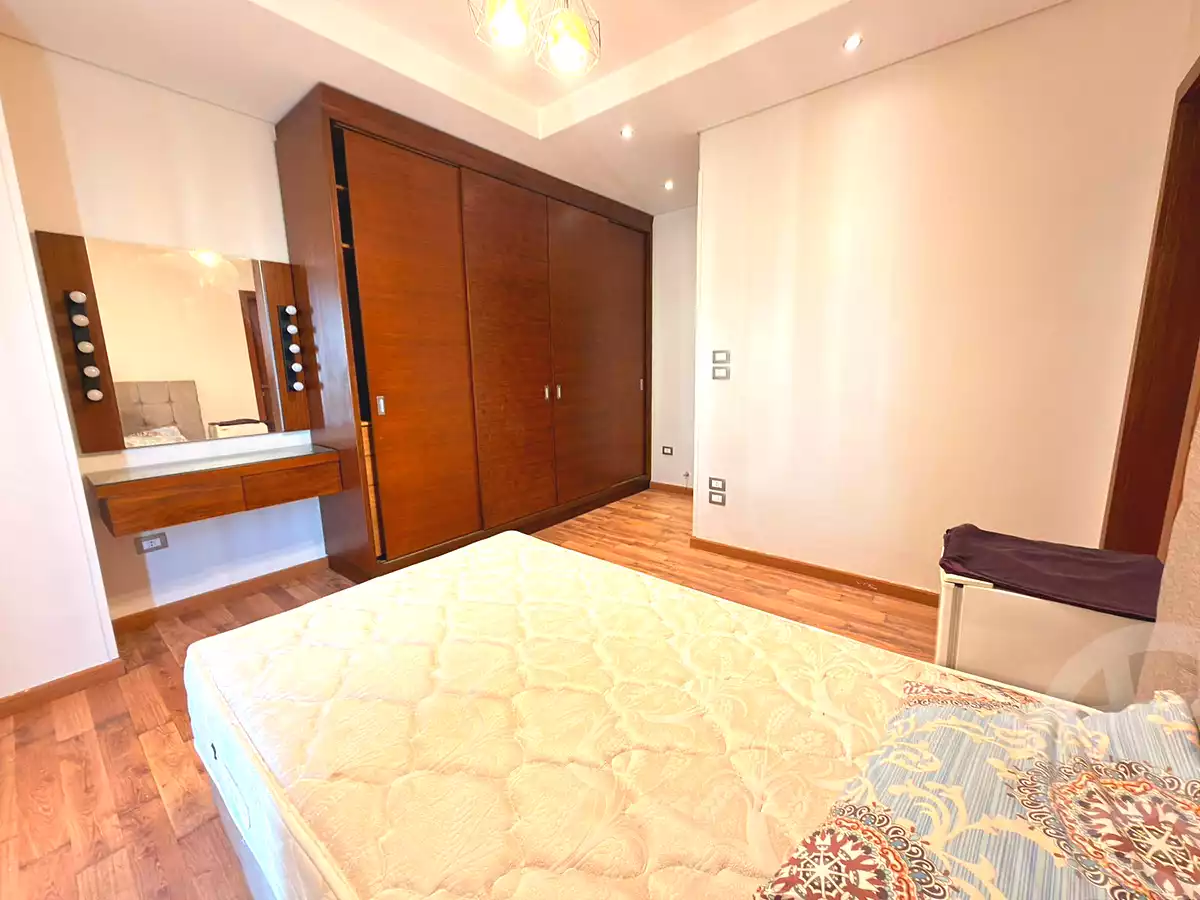 https://aqarmap.com.eg/en/listing/7287821-for-rent-cairo-el-sheikh-zayed-city-compounds-the-courtyard-mall-dorra
