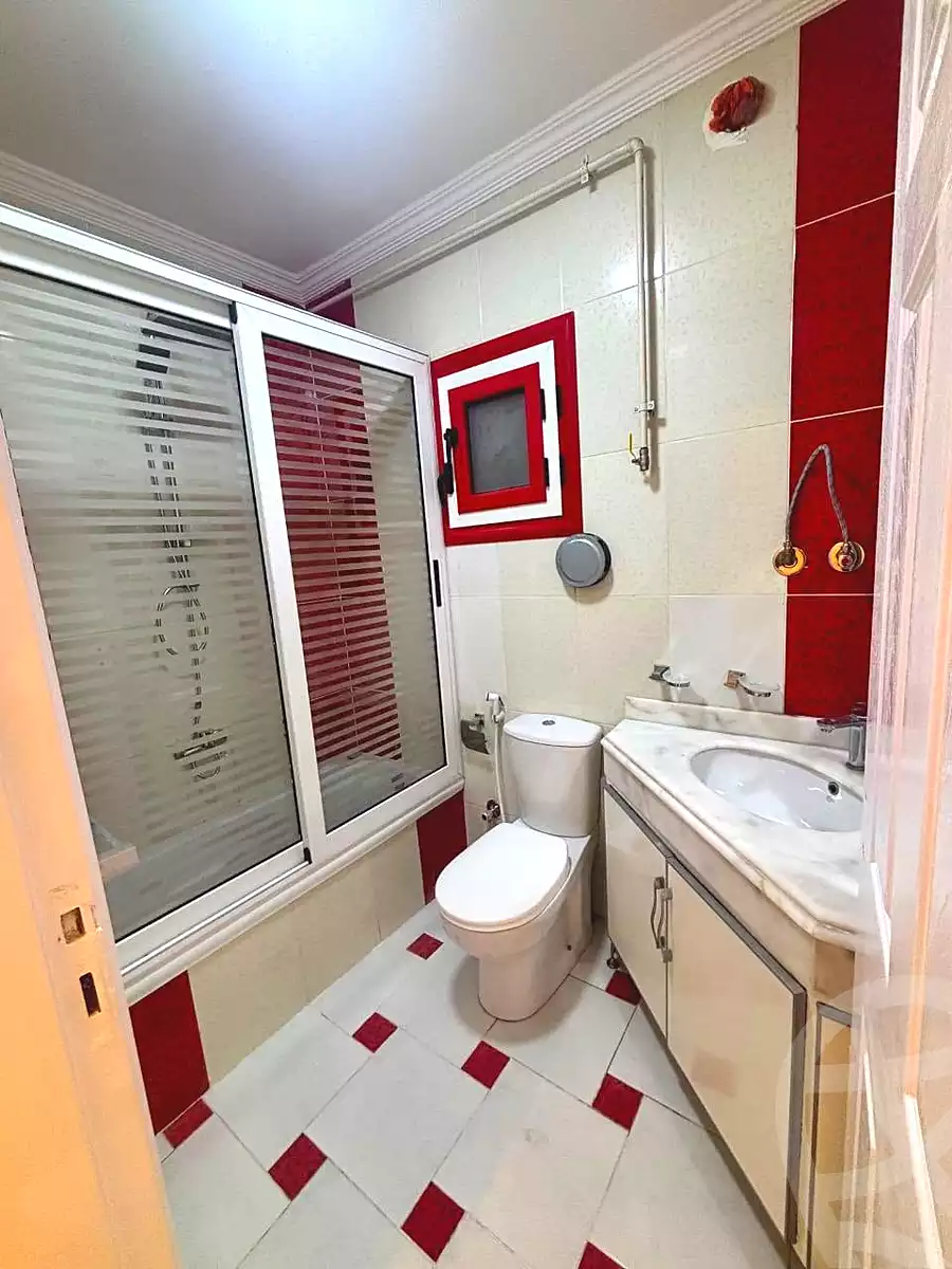 https://aqarmap.com.eg/ar/listing/7287833-for-sale-alexandria-sydy-bshr-sydy-bshr-bhry-shr-mhmwd-l-yswy