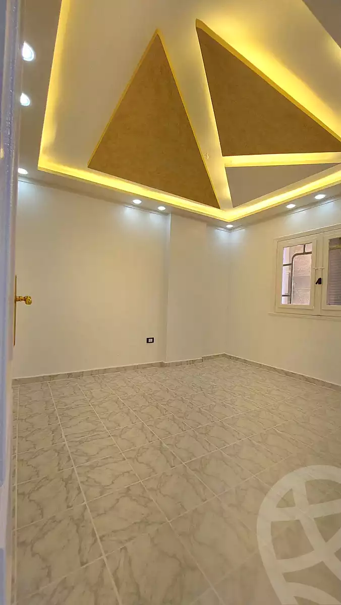 https://aqarmap.com.eg/en/listing/7288122-for-sale-alexandria-al-agamy-shataa-el-nakheel