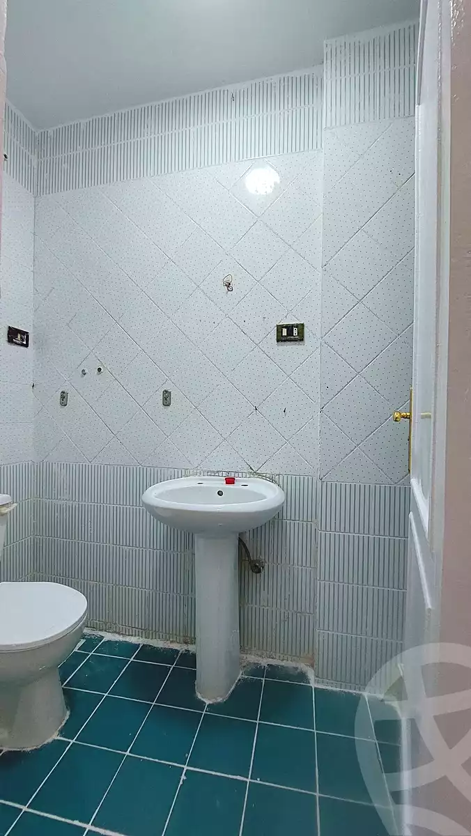 https://aqarmap.com.eg/en/listing/7288122-for-sale-alexandria-al-agamy-shataa-el-nakheel
