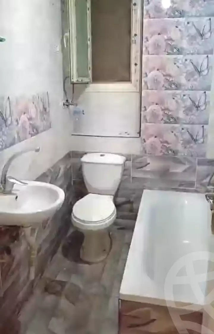 https://aqarmap.com.eg/ar/listing/7288172-for-rent-cairo-ain-shams-mnshy-lthryr