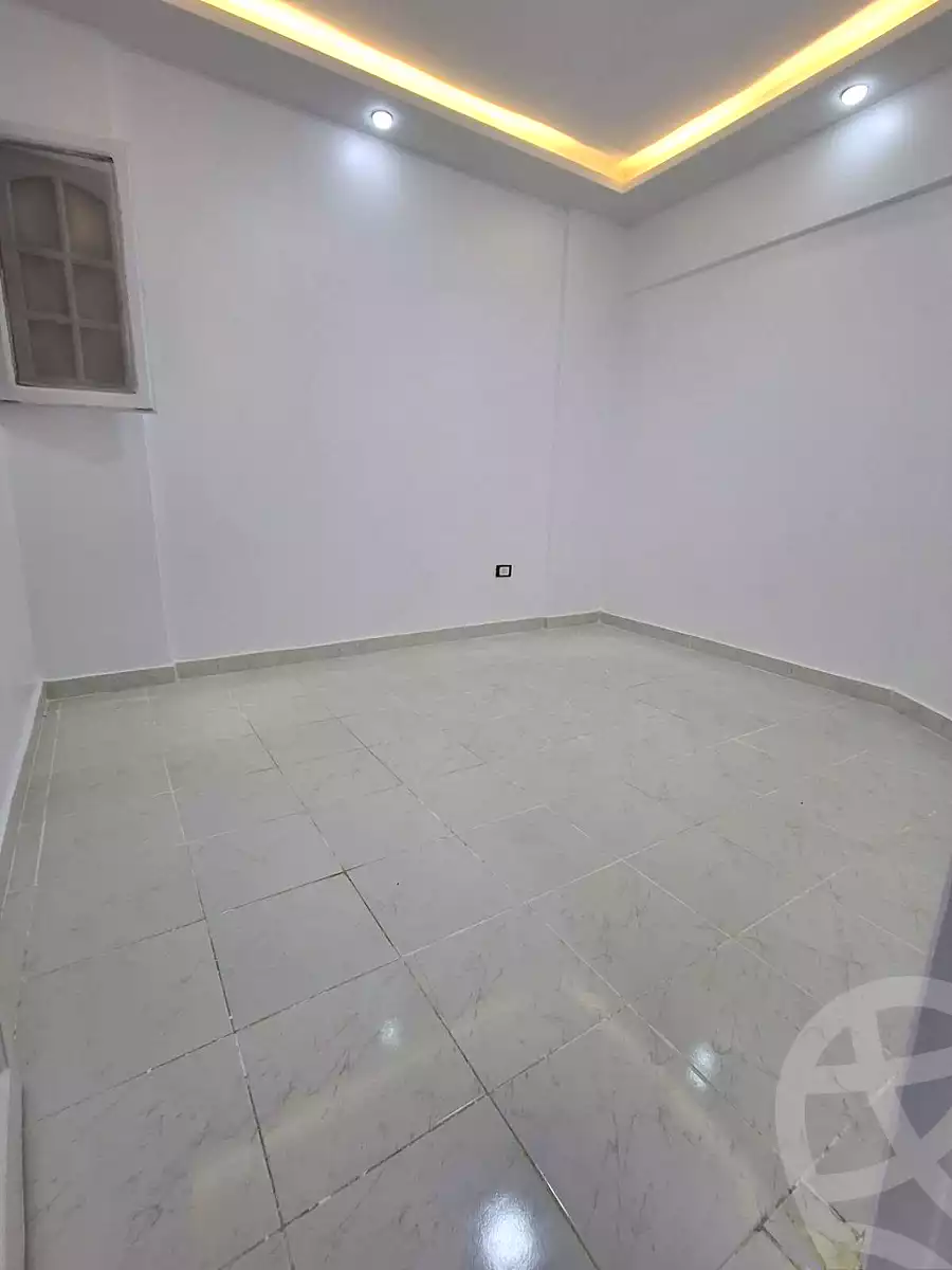 https://aqarmap.com.eg/ar/listing/7288327-for-sale-alexandria-al-agamy-shataa-el-nakheel