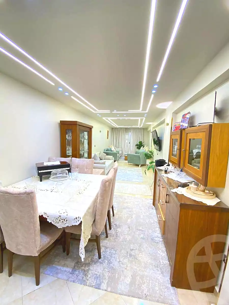 https://aqarmap.com.eg/ar/listing/7288475-for-sale-alexandria-al-agamy-lbytsh-qased-kareem-st