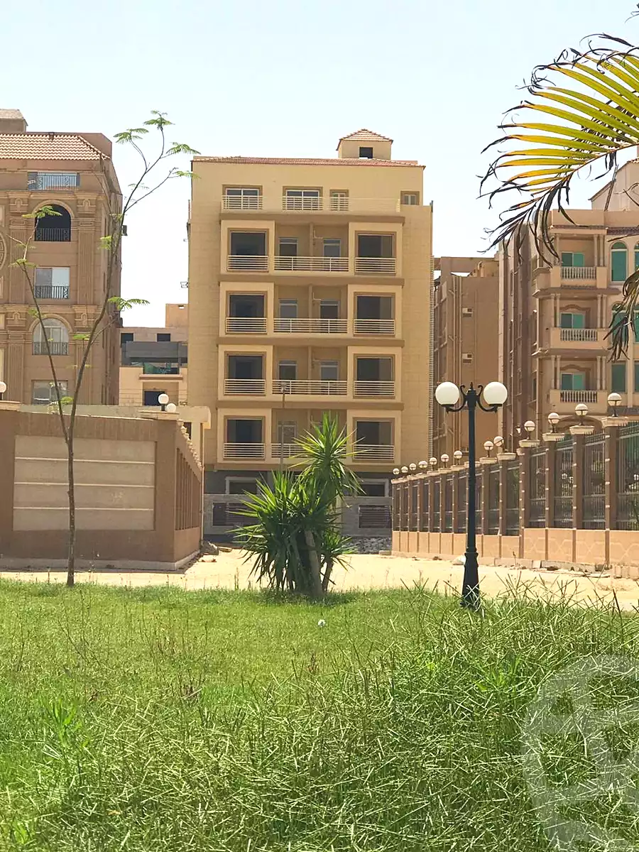 https://aqarmap.com.eg/ar/listing/7288926-for-rent-cairo-new-cairo-90th-street-auc