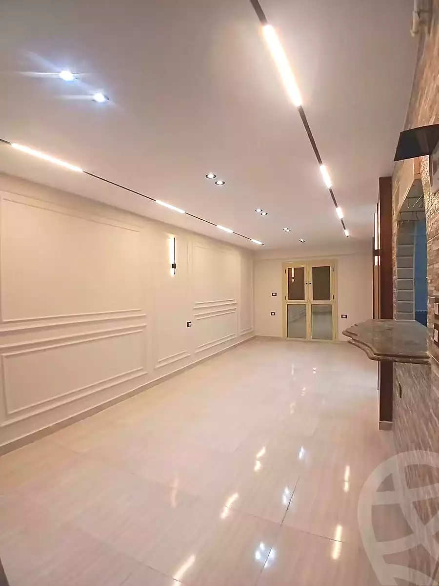 https://aqarmap.com.eg/en/listing/7289167-for-sale-alexandria-al-agamy-lbytsh-el-saleheen-mosque-st