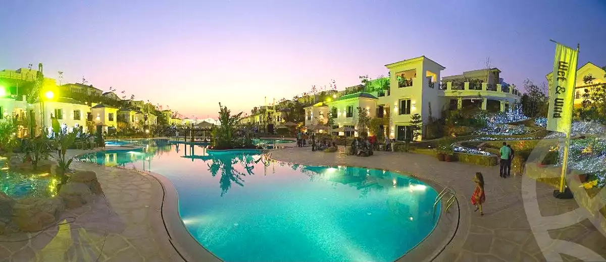 https://aqarmap.com.eg/en/listing/7289168-for-sale-cairo-new-cairo-compounds-mountain-view1-1-compound