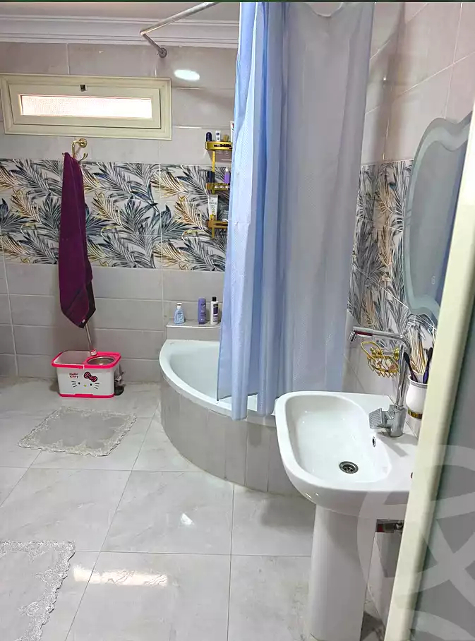 https://aqarmap.com.eg/ar/listing/7289319-for-rent-cairo-ain-shams-6-october-st