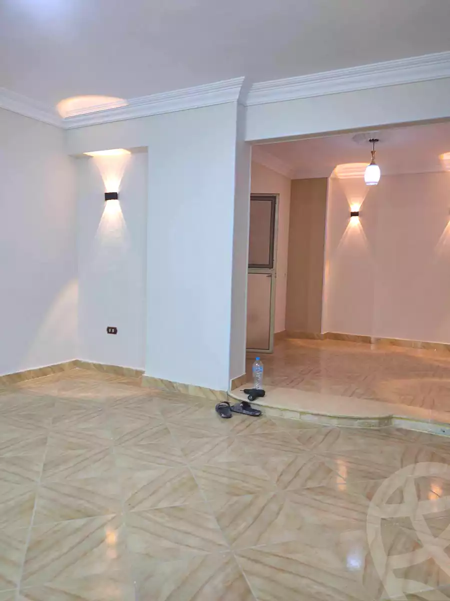 https://aqarmap.com.eg/en/listing/7289342-for-sale-cairo-ain-shams-jsr-lswys