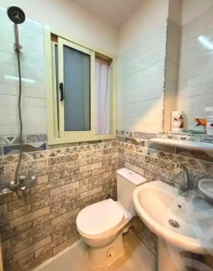 https://aqarmap.com.eg/ar/listing/7289349-for-sale-alexandria-al-agamy-lbytsh
