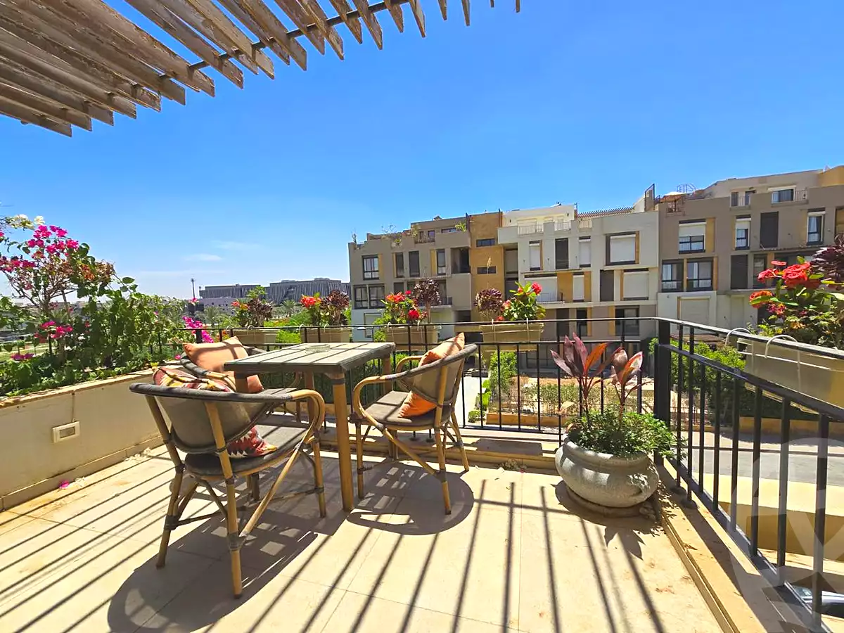 3 BR Duplex in Eastown, photo 11 of 11