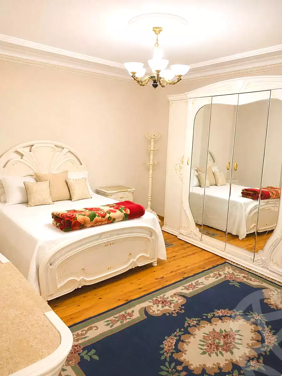 https://aqarmap.com.eg/ar/listing/7289803-for-rent-cairo-6th-of-october-el-ahyaa-neighborhood-8th-lmjwr-lthny