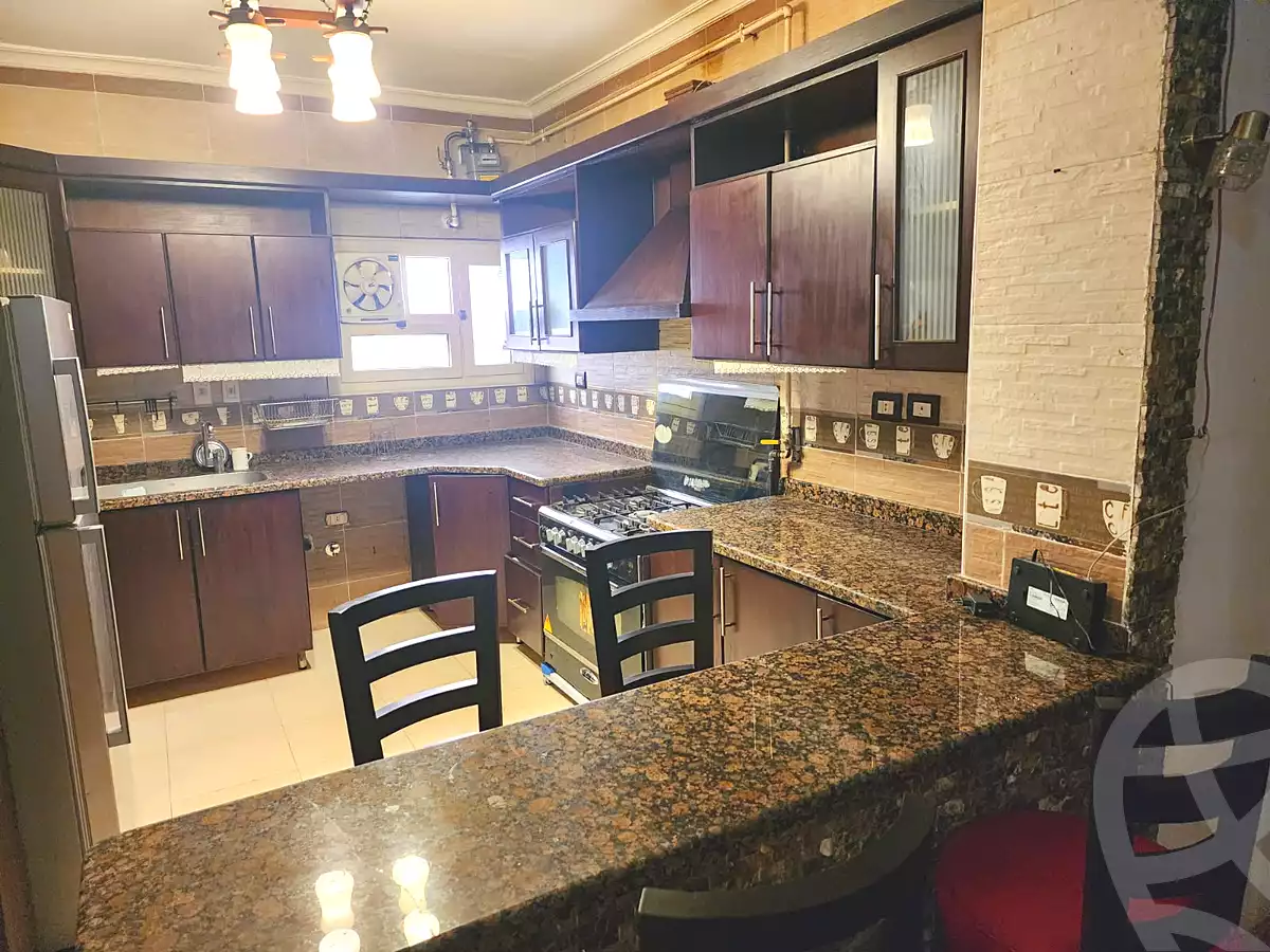 https://aqarmap.com.eg/en/listing/7289898-for-rent-cairo-el-sheikh-zayed-city-el-hay-elawel-street-10
