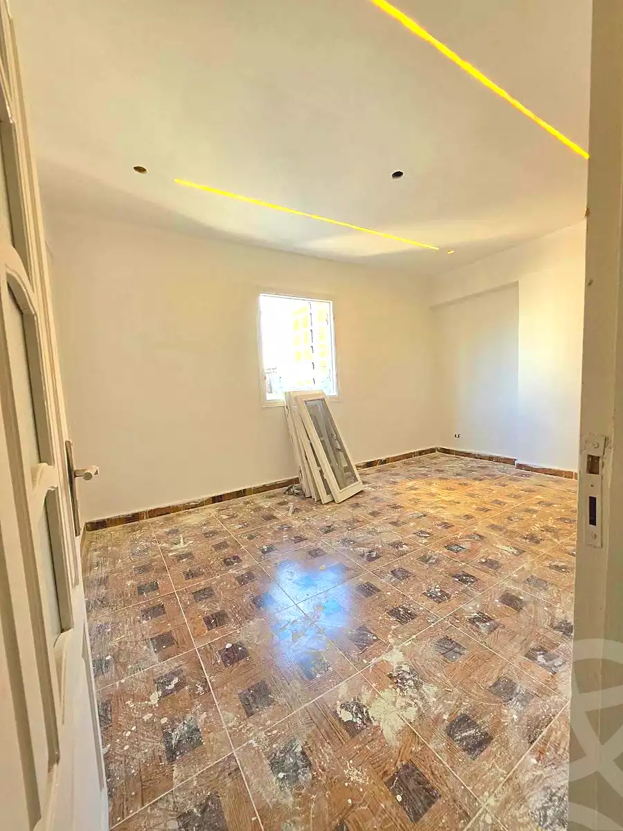 https://aqarmap.com.eg/en/listing/7289996-for-sale-alexandria-sydy-bshr-sydy-bshr-bhry-street-16