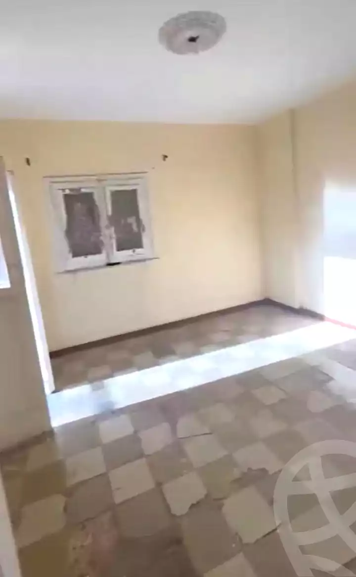 https://aqarmap.com.eg/ar/listing/7290030-for-sale-cairo-ain-shams-yn-shms-lgrby