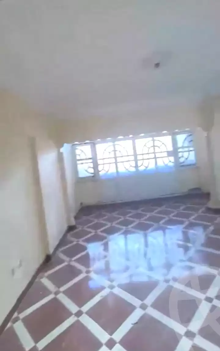 https://aqarmap.com.eg/ar/listing/7290030-for-sale-cairo-ain-shams-yn-shms-lgrby
