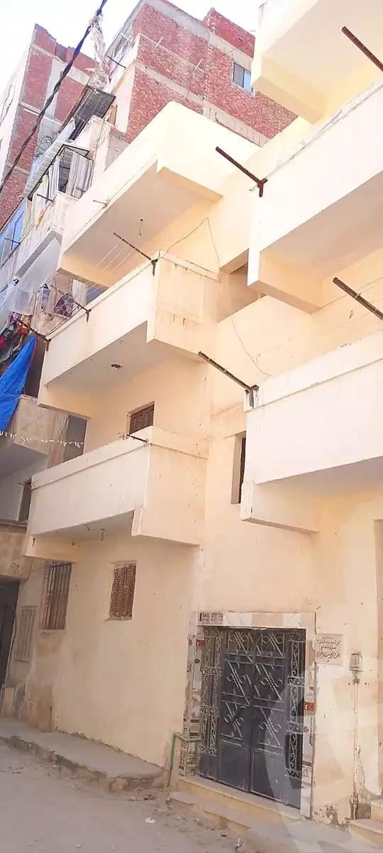 https://aqarmap.com.eg/ar/listing/7290099-for-sale-alexandria-al-agamy-el-hanouvel-kasr-al-quiri-st-1
