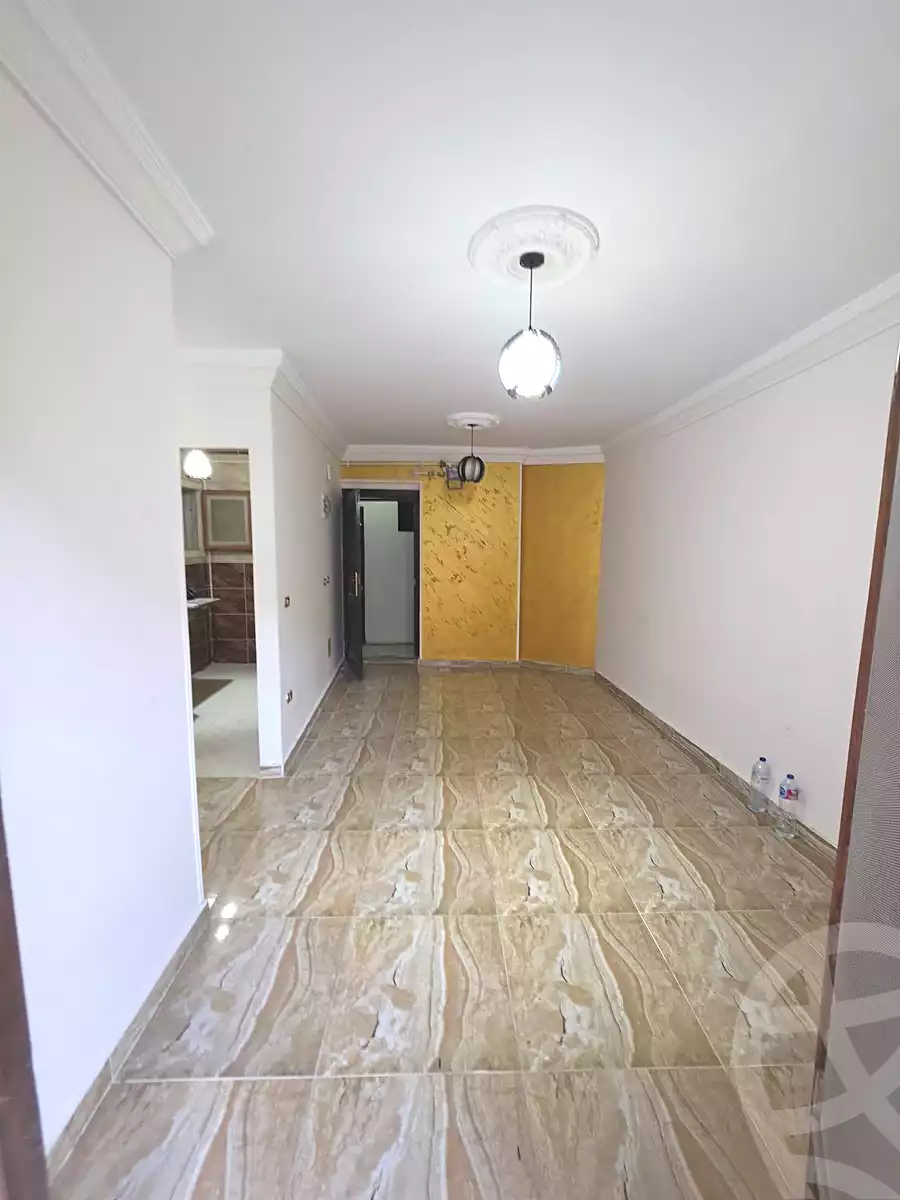 https://aqarmap.com.eg/ar/listing/7290255-for-sale-alexandria-sydy-bshr-sydy-bshr-bhry-gamal-abd-el-nasir-st