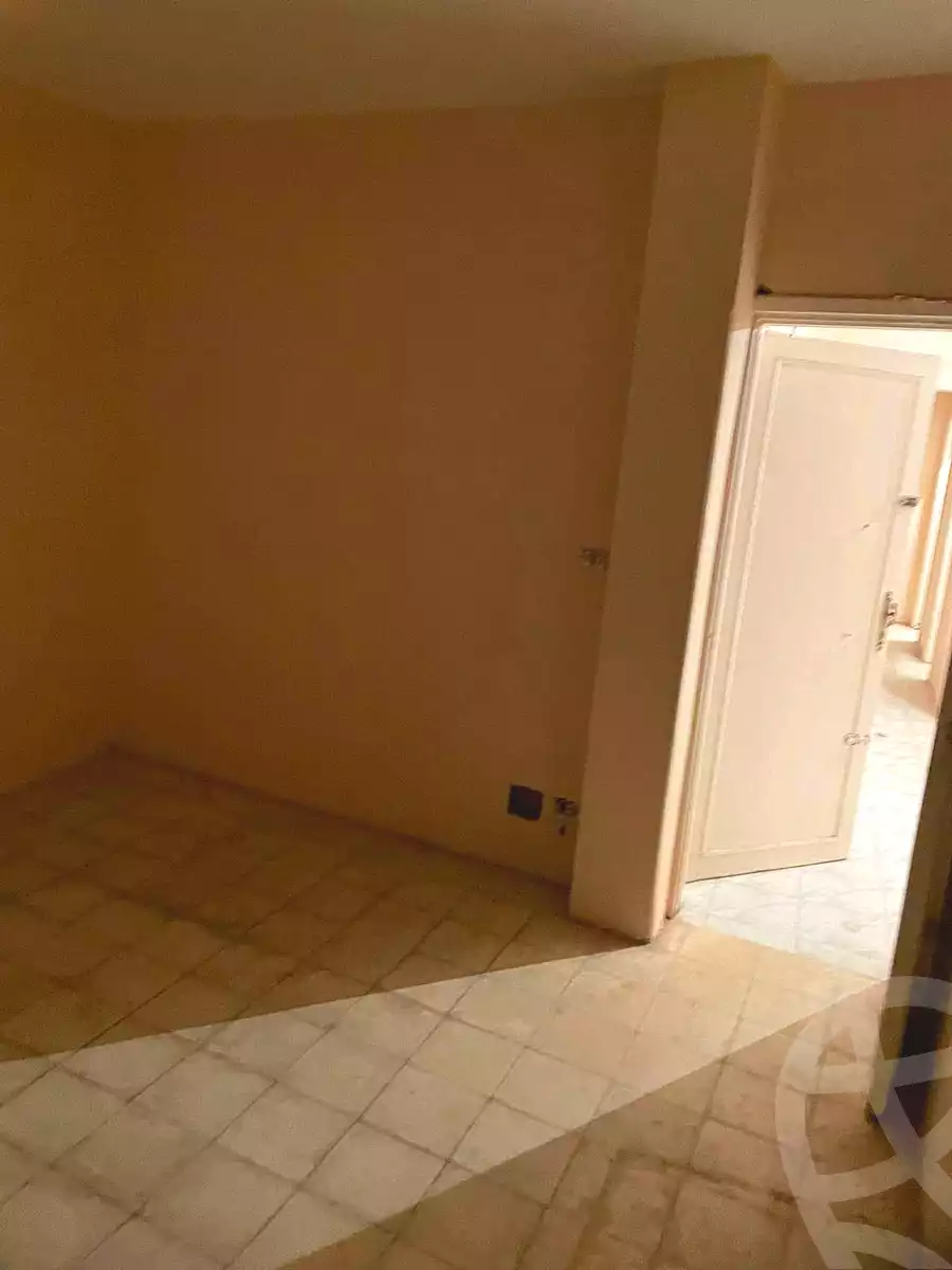 https://aqarmap.com.eg/ar/listing/7290340-for-sale-cairo-ain-shams-mnshy-lthryr