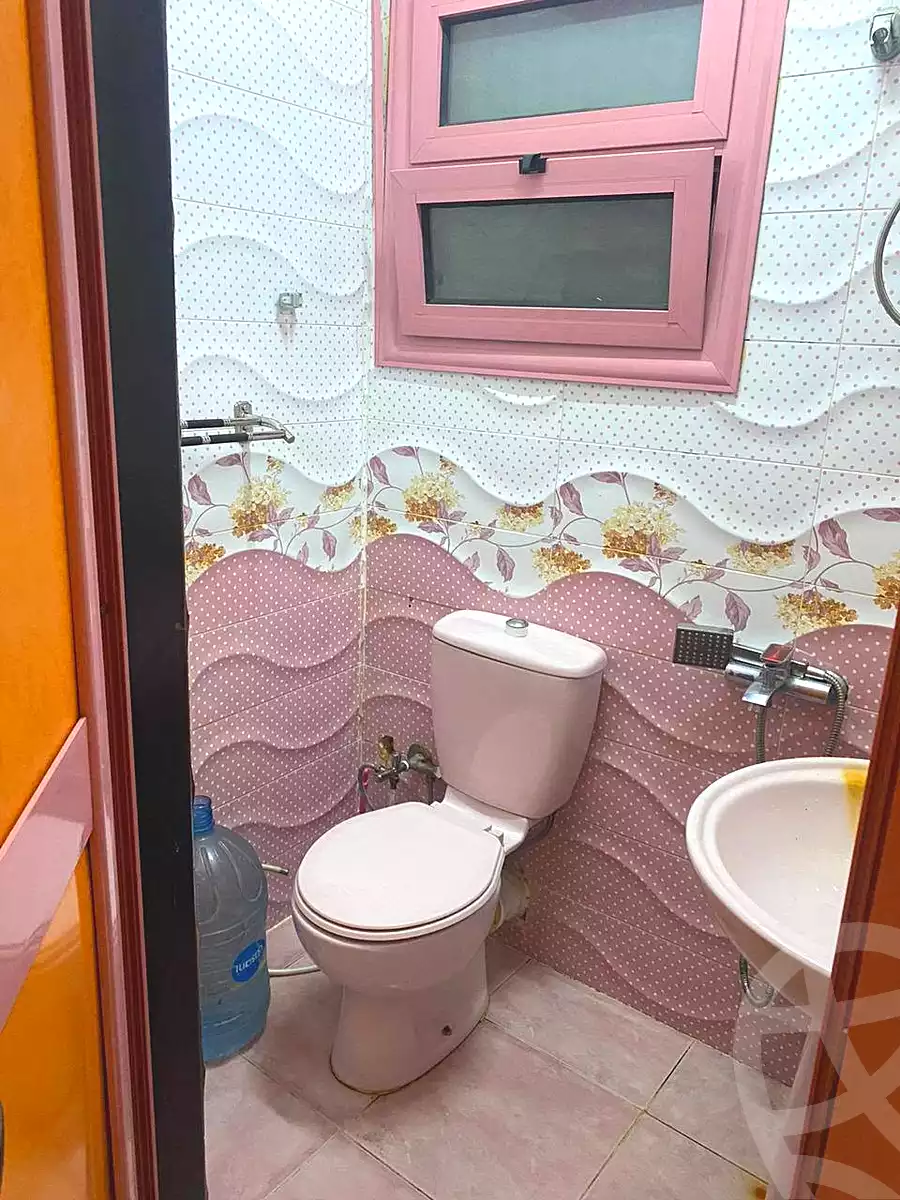 https://aqarmap.com.eg/en/listing/7290348-for-sale-cairo-helwan-el-shareaa-el-sharby-st