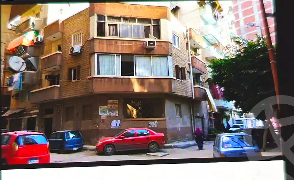 https://aqarmap.com.eg/ar/listing/7290401-for-sale-alexandria-ganaklis