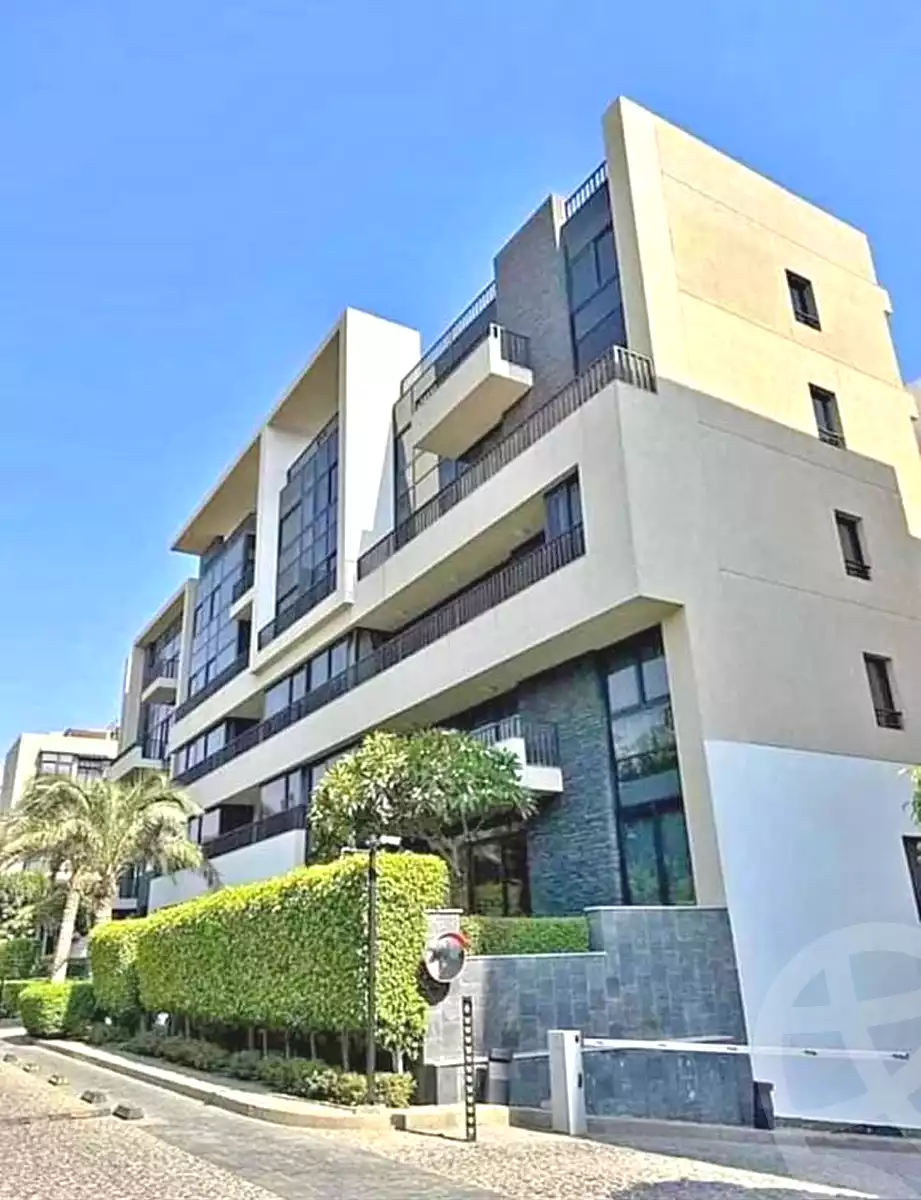 https://aqarmap.com.eg/ar/listing/7290588-for-sale-cairo-new-cairo-compounds-the-view-waterway