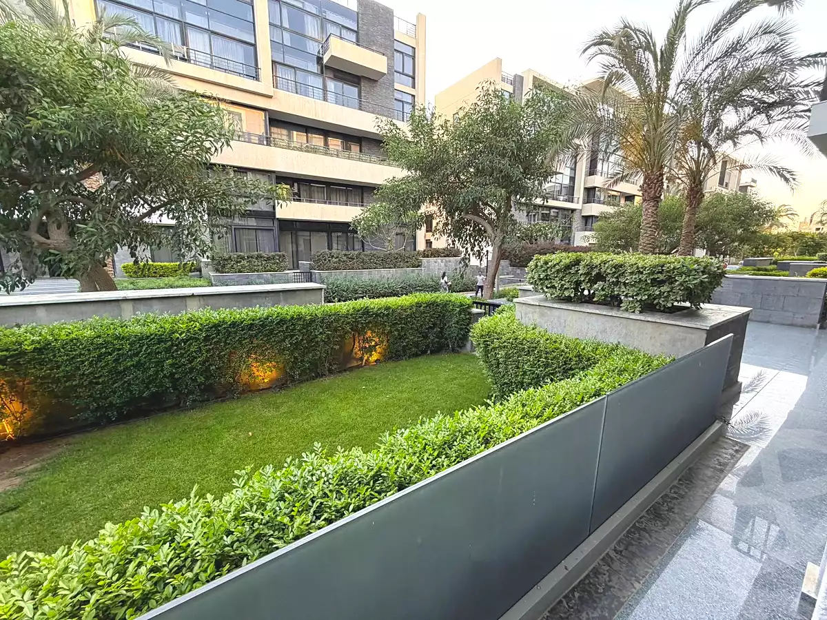 https://aqarmap.com.eg/en/listing/7290623-for-sale-cairo-new-cairo-compounds-the-view-waterway