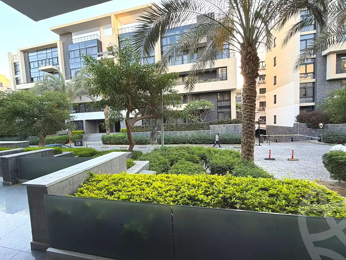 https://aqarmap.com.eg/en/listing/7290639-for-sale-cairo-new-cairo-compounds-the-view-waterway