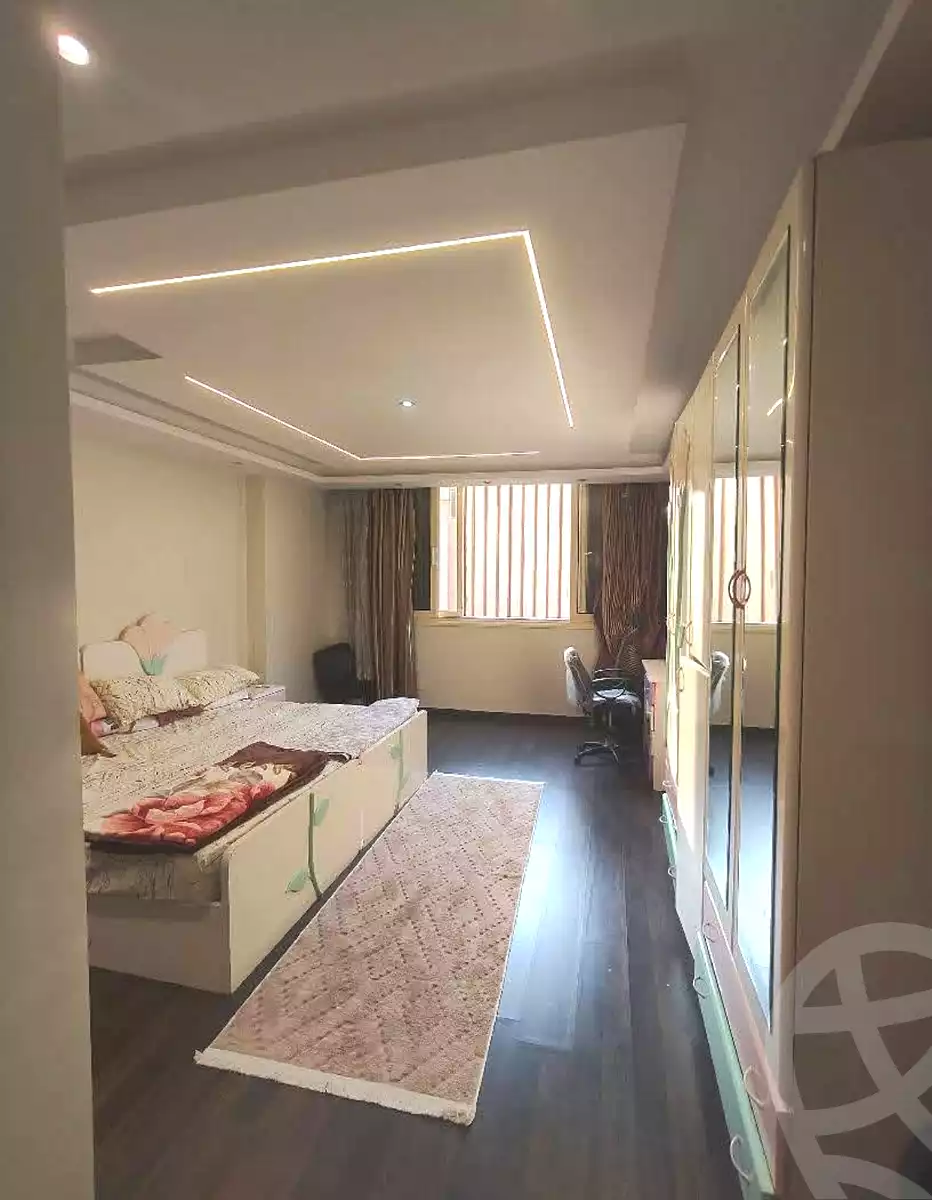 https://aqarmap.com.eg/ar/listing/7290805-for-sale-alexandria-roshdy-abdel-hamid-al-abdi-st