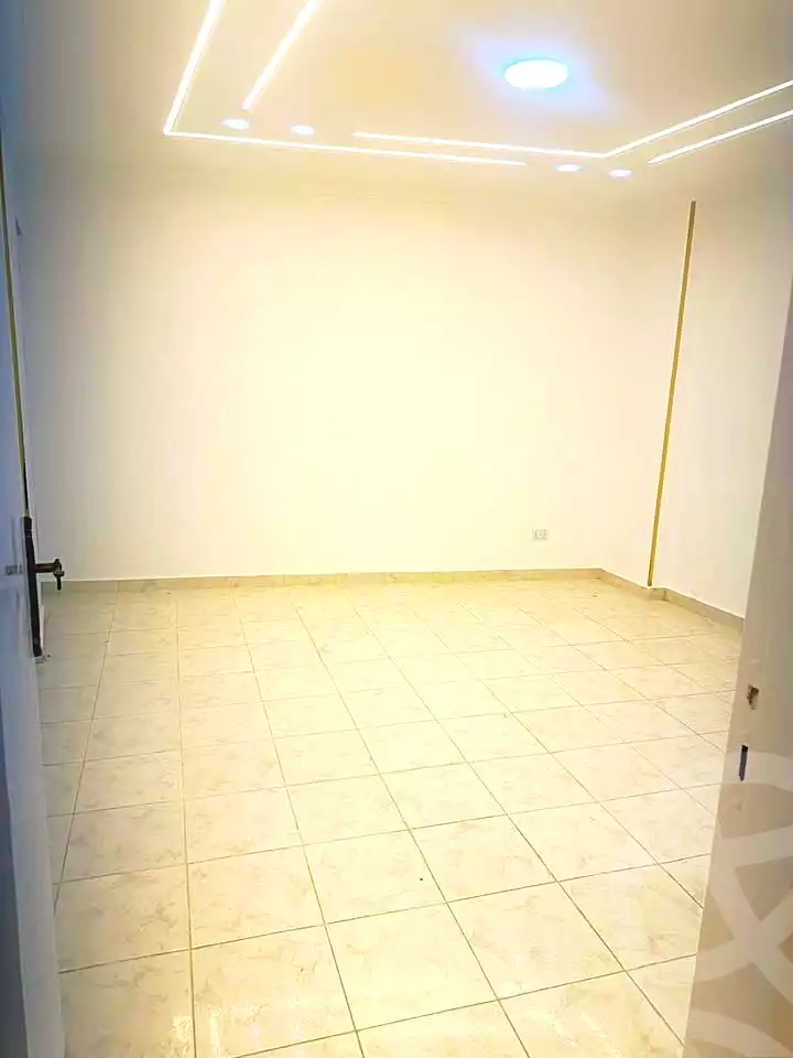 https://aqarmap.com.eg/ar/listing/7290812-for-sale-alexandria-sydy-bshr-sydy-bshr-bhry-shr-khld-bn-lwlyd